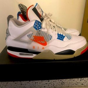 Air Jordan Retro 4 SE Men's size 11